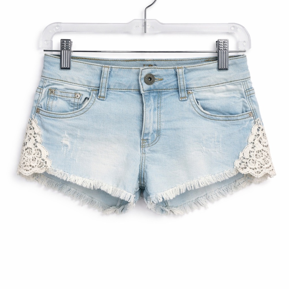 Ardene Light Wash Denim Shorts Lace Trim Size 00